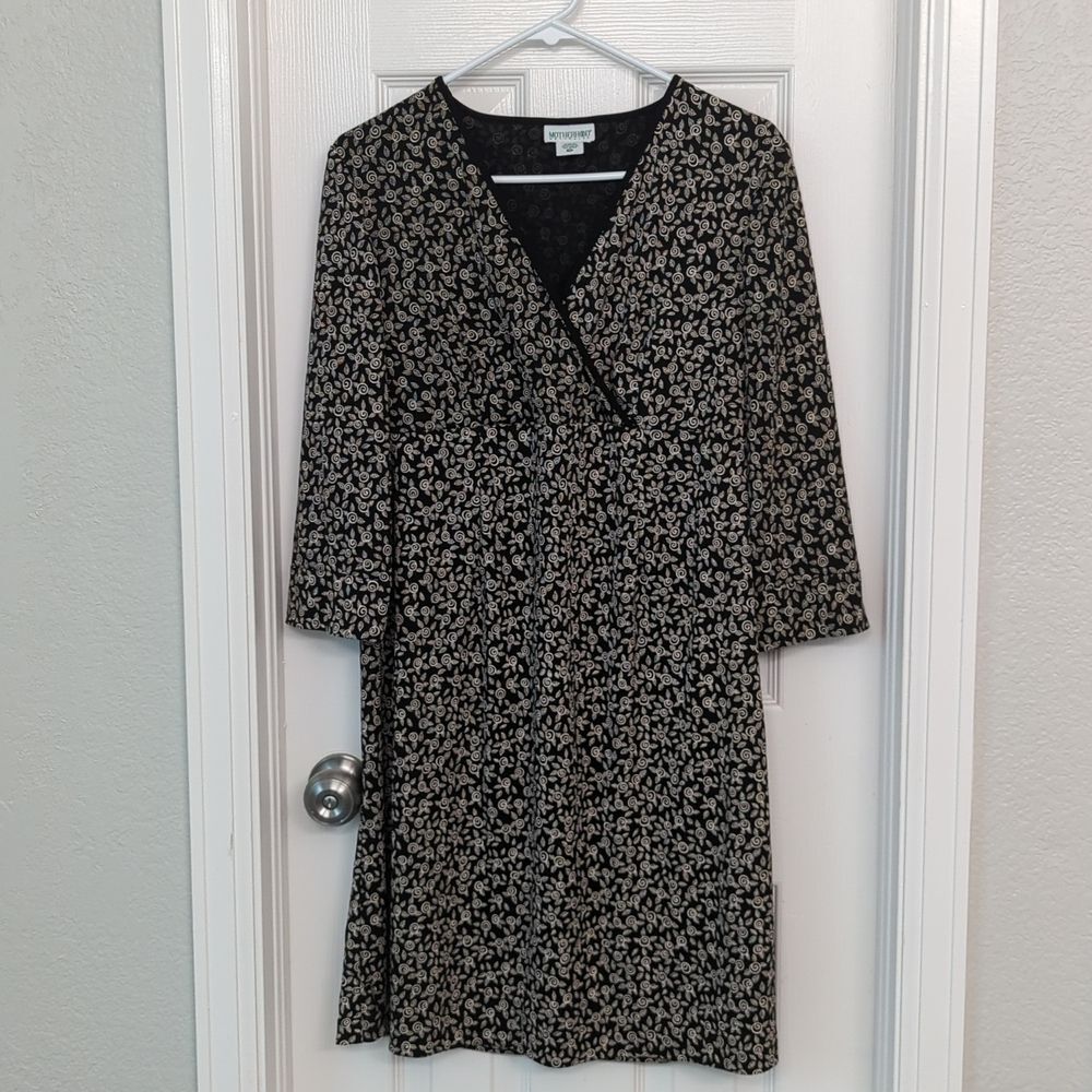 Motherhood Maternity dress Size M